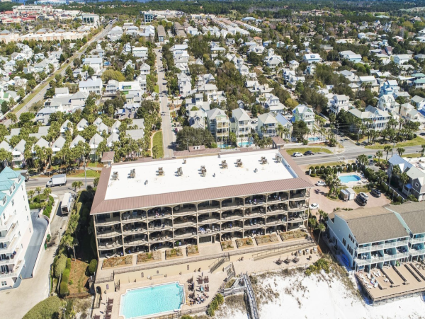 Four Bedroom Direct Beach Front Condo Sleeps 10 Guests